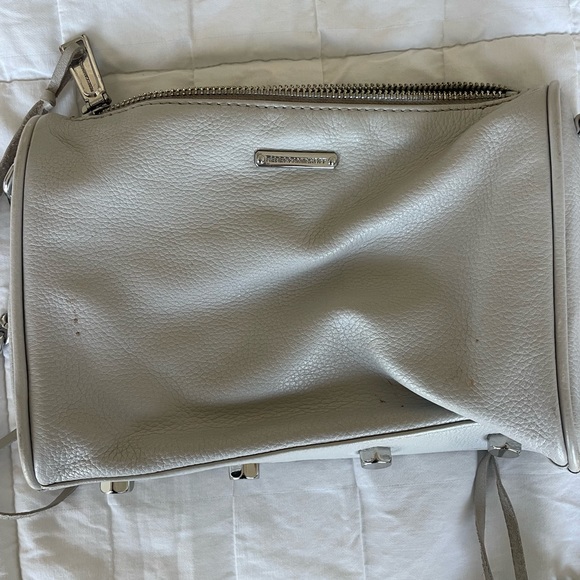 Rebecca Minkoff Handbags - Rebecca Minkofff Cross Body